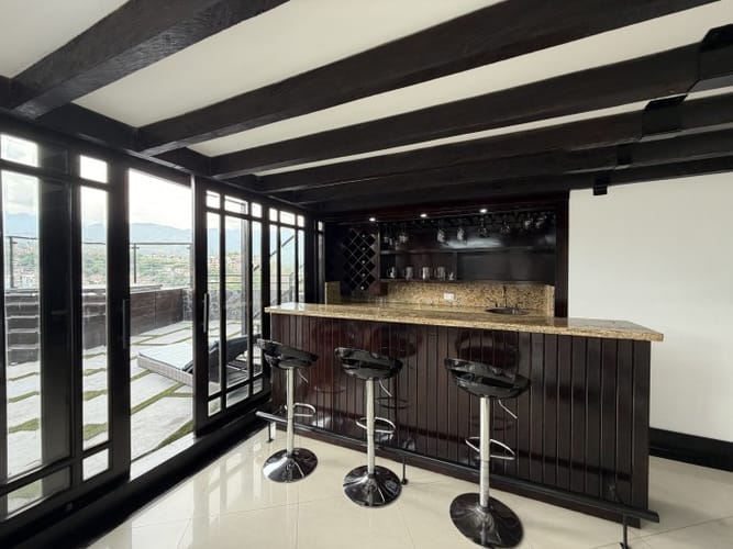 Apartamento de 3 alcobas en venta en Santa Teresita, Cali, 262 m² · foto 22 de 24