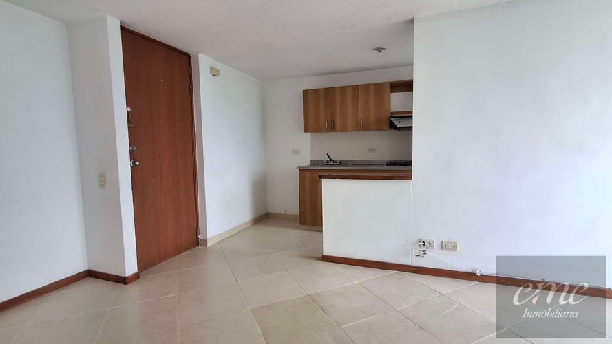 Apartamento de 2 alcobas en arriendo en Loma Del Indio, Medellín, 55 m² · foto 7 de 15