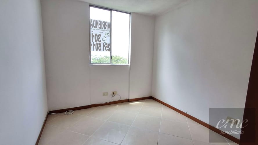 Apartamento de 2 alcobas en arriendo en Loma Del Indio, Medellín, 55 m² · foto 9 de 15