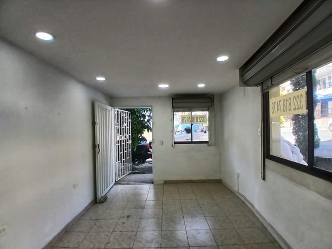 Local en arriendo en Pedregal, Medellín, 40 m² · foto 4 de 9
