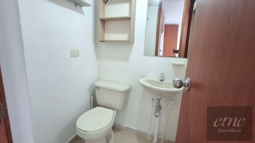 Apartamento de 2 alcobas en arriendo en Loma Del Indio, Medellín, 55 m² · foto 15 de 15