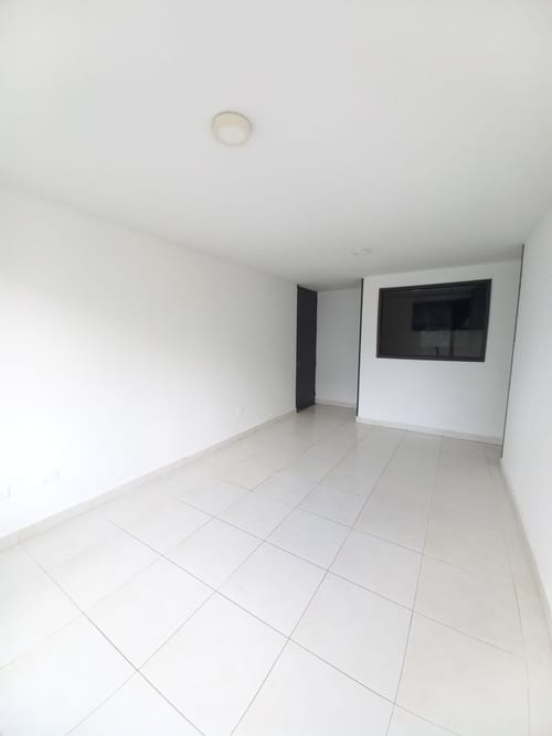 Apartamento de 3 alcobas en arriendo en Topacio, Ibagué, 76 m² · foto 8 de 24