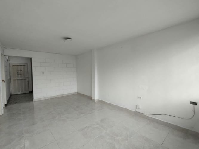 Casa de 3 alcobas en arriendo en Salomia, Cali, 90 m² · foto 8 de 24