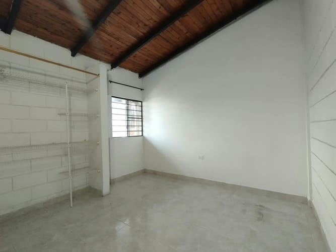 Casa de 3 alcobas en arriendo en Salomia, Cali, 90 m² · foto 23 de 24