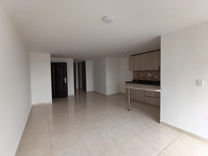 Apartamento de 3 alcobas en arriendo en Las Lomitas, Sabaneta, 80 m² · foto 5 de 19