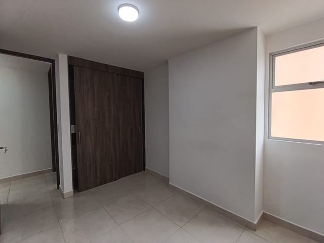 Apartamento de 3 alcobas en arriendo en Las Lomitas, Sabaneta, 80 m² · foto 13 de 19