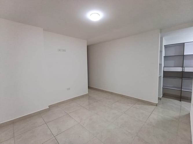 Apartamento de 3 alcobas en arriendo en Las Lomitas, Sabaneta, 80 m² · foto 17 de 19
