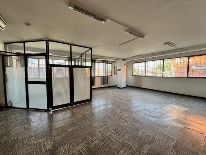 Edificio en venta en Saavedra Galindo, Cali, 800 m² · foto 11 de 24