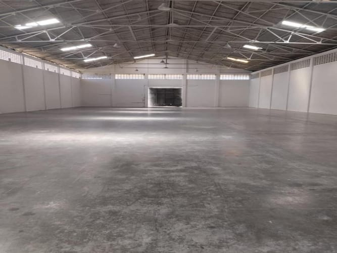 Bodega en arriendo en El Bosque, Cartagena, 1260 m² · foto 3 de 4