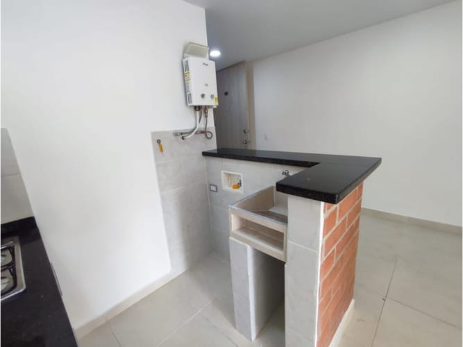Apartamento de 2 alcobas en arriendo en El Danubio, Medellín, 60 m² · foto 5 de 13