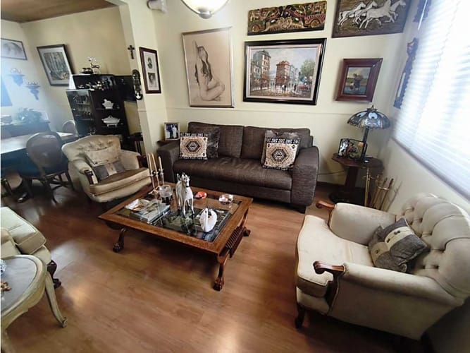Casa de 5 alcobas en venta en San Luis, Bogotá, 205 m² · foto 4 de 24