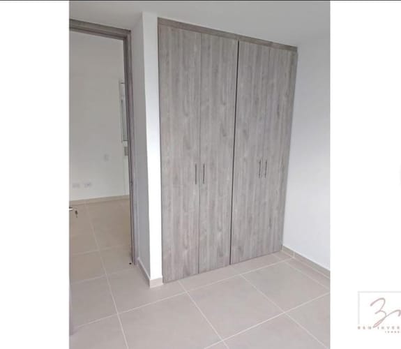 Apartamento de 3 alcobas en venta en Las Vegas De Comfandi, Cali, 75 m² · foto 7 de 15
