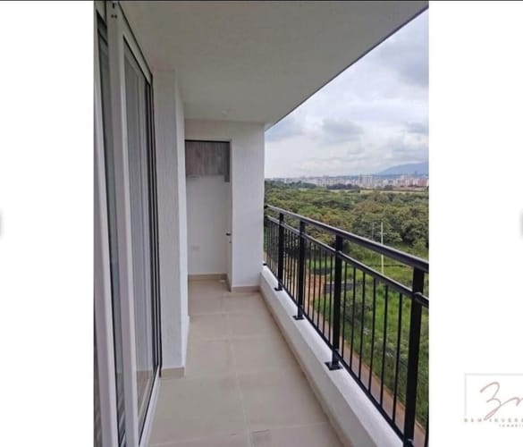Apartamento de 3 alcobas en venta en Las Vegas De Comfandi, Cali, 75 m² · foto 11 de 15