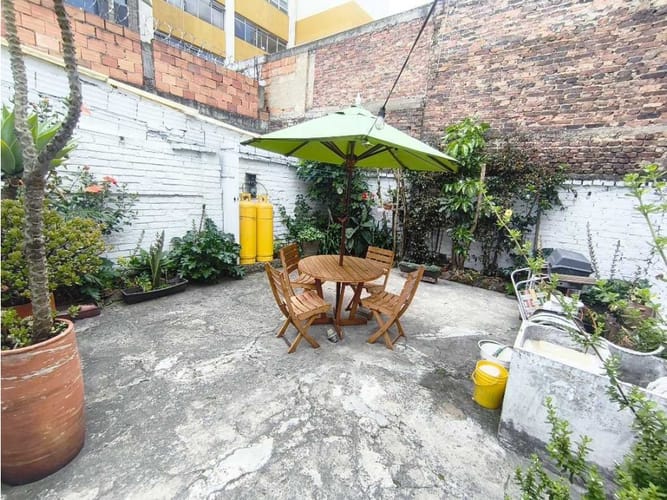Casa de 5 alcobas en venta en San Luis, Bogotá, 205 m² · foto 15 de 24