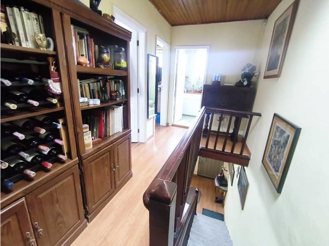 Casa de 5 alcobas en venta en San Luis, Bogotá, 205 m² · foto 23 de 24