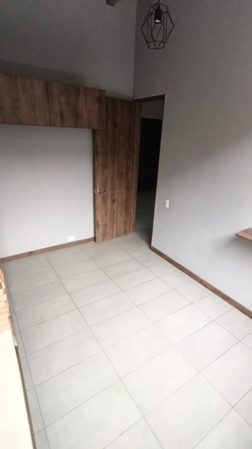 Apartaestudio en arriendo en Florida Nueva, Medellín, 30 m² · foto 10 de 14