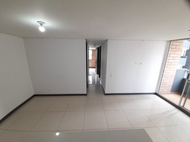 Apartamento de 3 alcobas en arriendo en Aves Maria, Sabaneta, 74 m² · foto 9 de 24