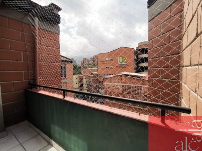 Apartamento de 2 alcobas en arriendo en Alcala, Envigado, 60 m² · foto 3 de 9