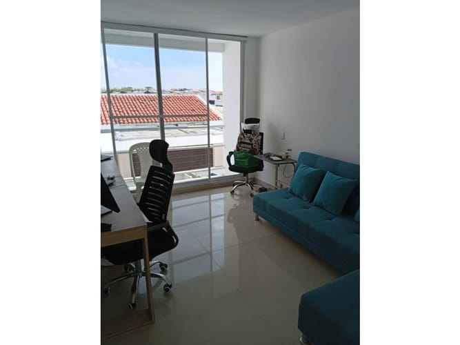 Casa de 3 alcobas en venta en El Castillo, Jamundí, 230 m² · foto 4 de 14