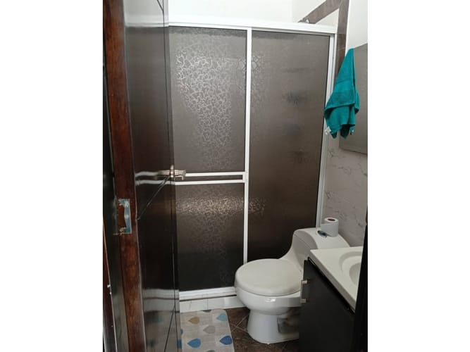Casa de 3 alcobas en venta en El Castillo, Jamundí, 230 m² · foto 8 de 14