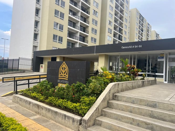 Apartamento de 2 alcobas en arriendo en Valle Del Lili, Cali, 60 m² · foto 2 de 24