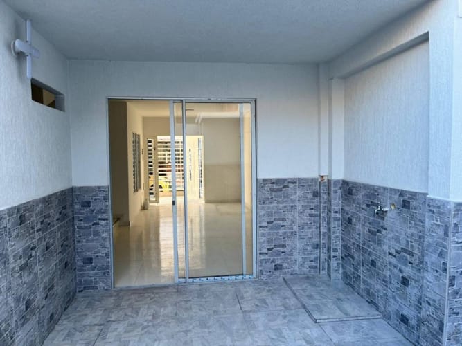 Casa de 3 alcobas en venta en Amborco, Neiva, 98 m² · foto 8 de 19
