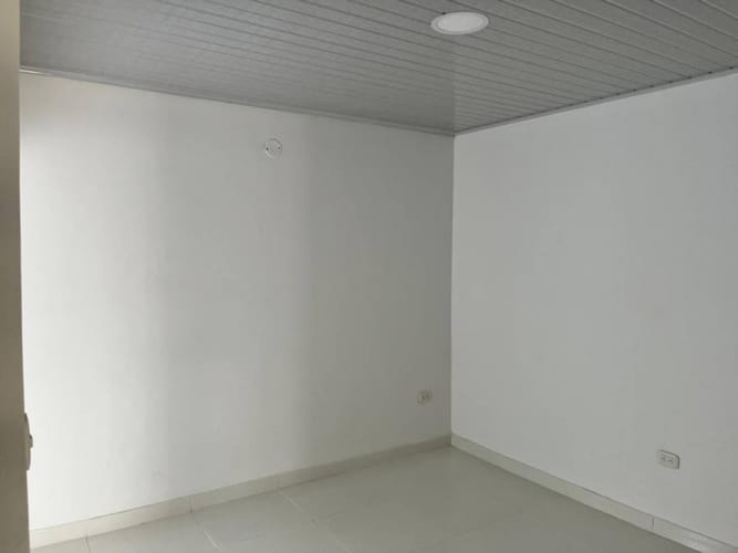 Casa de 3 alcobas en venta en Amborco, Neiva, 98 m² · foto 14 de 19