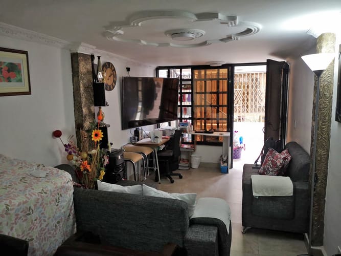 Casa de 6 alcobas en venta en Villa Blanca, Cali, 157 m² · foto 2 de 24