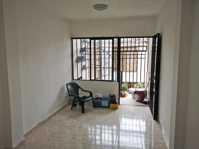 Casa de 6 alcobas en venta en Villa Blanca, Cali, 157 m² · foto 16 de 24