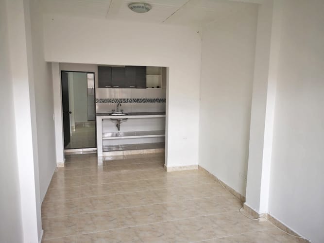 Casa de 6 alcobas en venta en Villa Blanca, Cali, 157 m² · foto 21 de 24
