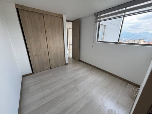Apartamento de 3 alcobas en arriendo en Loma Del Esmeraldal, Envigado, 113 m² · foto 15 de 24