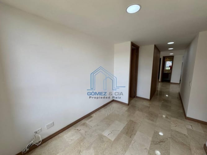Apartamento de 3 alcobas en arriendo en El Tesoro, Medellín, 165 m² · foto 18 de 24