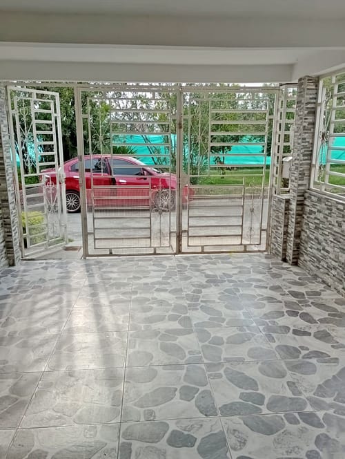 Casa de 4 alcobas en venta en Villagorgona, Candelaria, 244 m² · foto 2 de 23