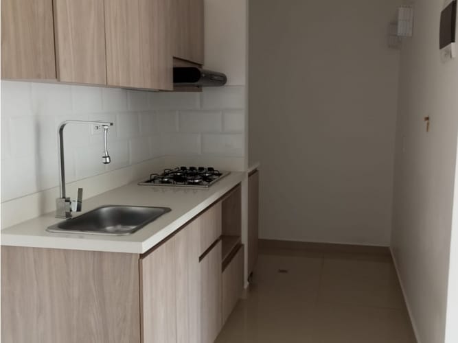 Apartamento de 2 alcobas en venta en Aves Maria, Sabaneta, 64 m² · foto 3 de 15