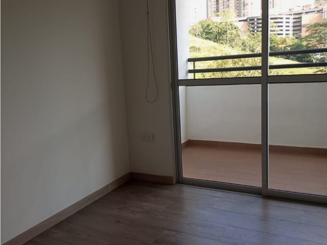 Apartamento de 2 alcobas en venta en Aves Maria, Sabaneta, 64 m² · foto 10 de 15