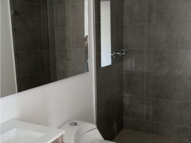 Apartamento de 2 alcobas en venta en Aves Maria, Sabaneta, 64 m² · foto 14 de 15