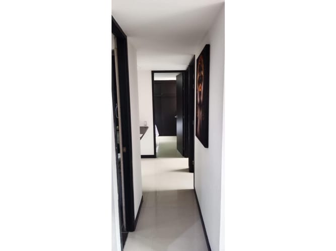 Apartamento de 3 alcobas en venta en Entreamigos, Sabaneta, 72 m² · foto 6 de 13