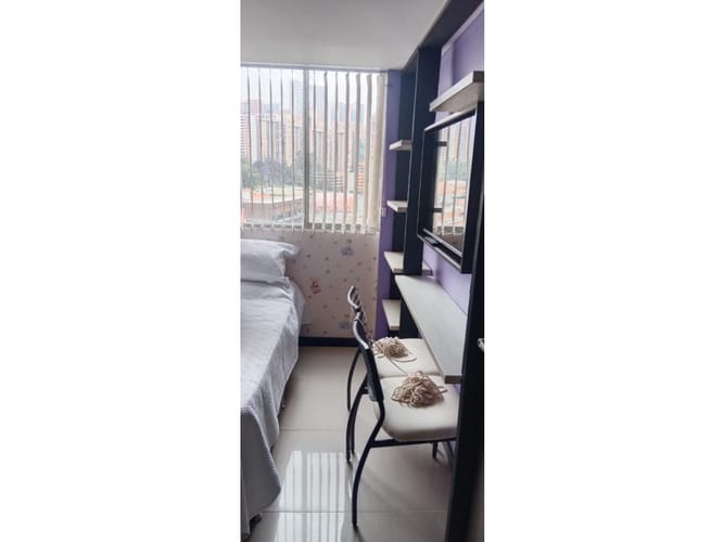 Apartamento de 3 alcobas en venta en Entreamigos, Sabaneta, 72 m² · foto 11 de 13
