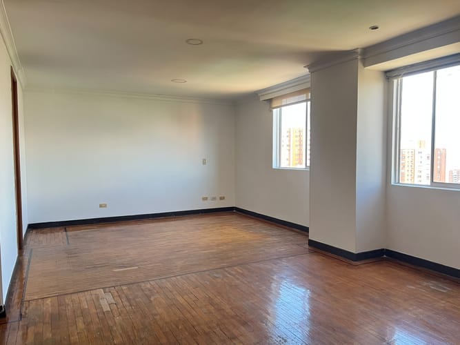Apartamento de 3 alcobas en arriendo en El Poblado, Medellín, 168 m² · foto 8 de 19