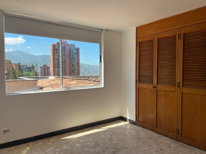 Apartamento de 3 alcobas en arriendo en El Poblado, Medellín, 168 m² · foto 10 de 19