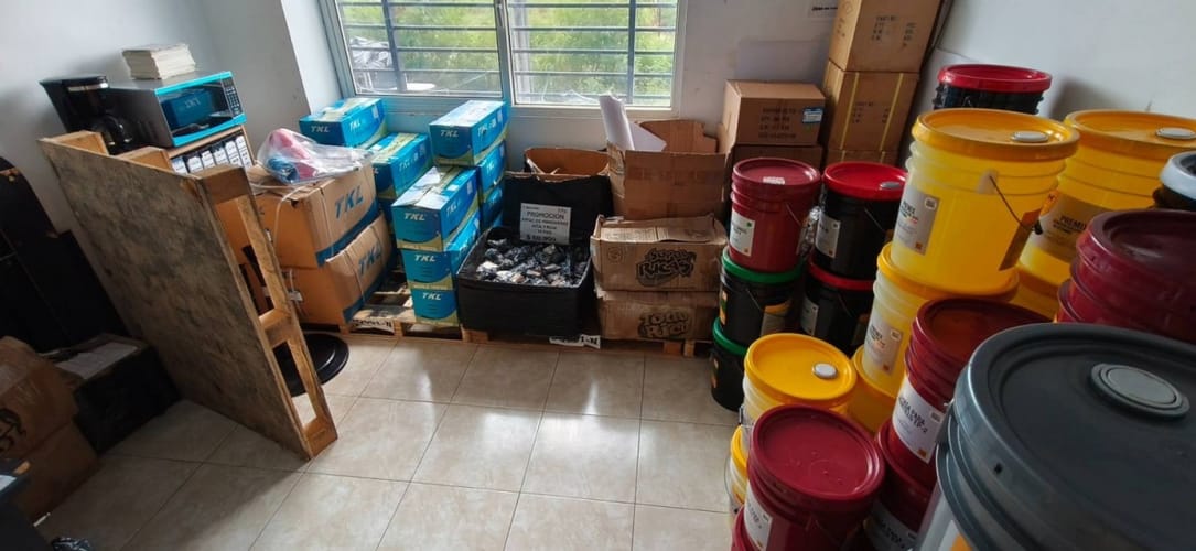 Local en venta en Arismendi Mora Perdomo, Neiva, 153 m² · foto 11 de 23