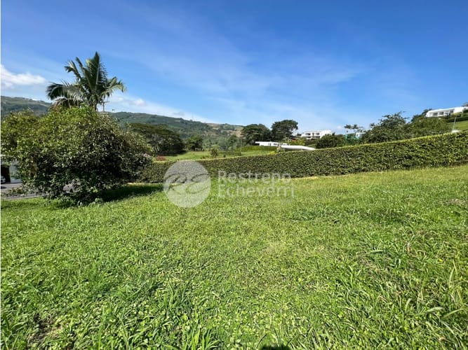 Lote en venta en El Rosario, Manizales, 1916 m² · foto 3 de 8