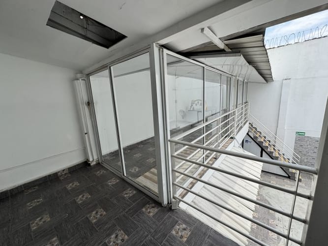 Casa de 3 alcobas en venta en Santa Anita, Cali, 300 m² · foto 5 de 24