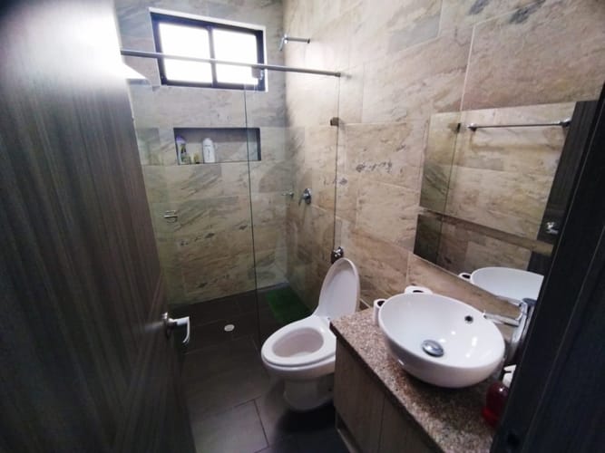 Casa de 3 alcobas en venta en Casco Antiguo - Floridablanca, Floridablanca, 220 m² · foto 14 de 21