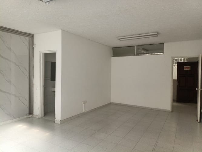 Oficina en arriendo en San Vicente, Cali, 47 m² · foto 9 de 12
