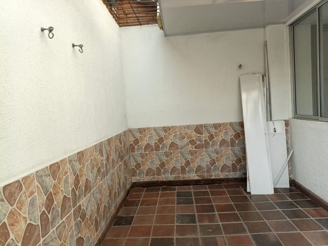 Oficina en arriendo en San Vicente, Cali, 47 m² · foto 11 de 12