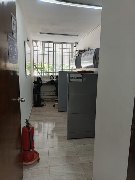 Oficina en arriendo en San Vicente, Cali, 47 m² · foto 8 de 11