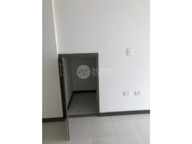 Local en venta en Belen, Manizales, 51 m² · foto 2 de 3
