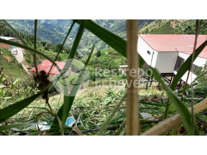 Lote en venta en El Centro, Manizales, 750 m² · foto 4 de 5