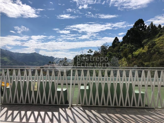 Local en venta en El Trebol, Manizales, 120 m² · foto 3 de 12